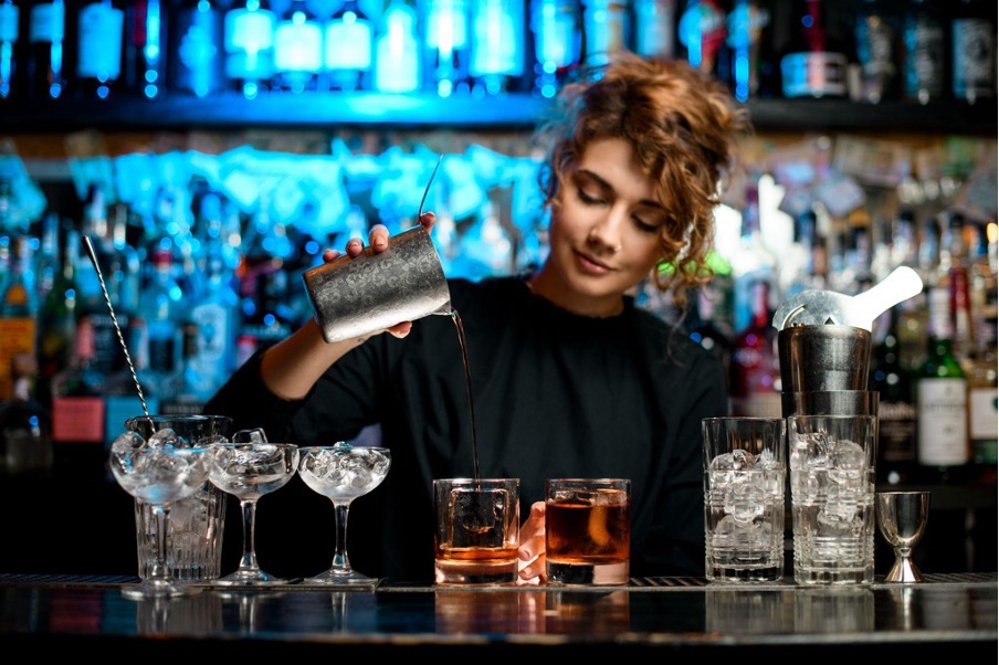 How to Write a Bartender Resume That Stands Out